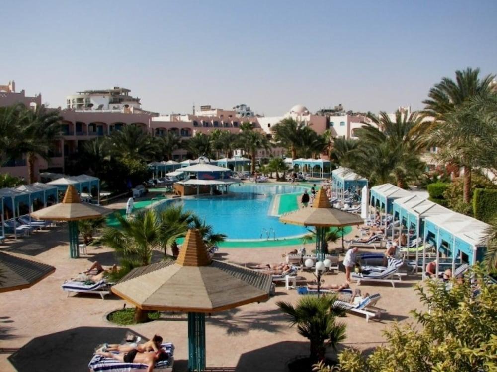 Le Pacha Resort Hurghada Exterior photo